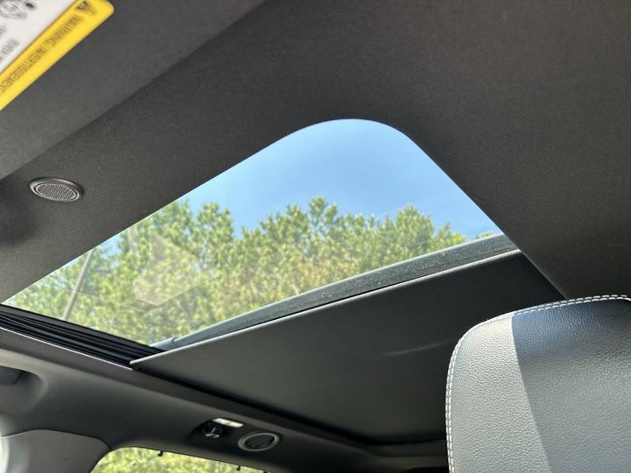 2021 Ford Explorer ST 4WD | No Accidents | Leather Seats Photo