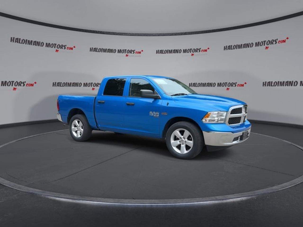 2022 RAM 1500 Classic SLT Crew Cab 5'7 Box 4X4 | No Accidents Photo
