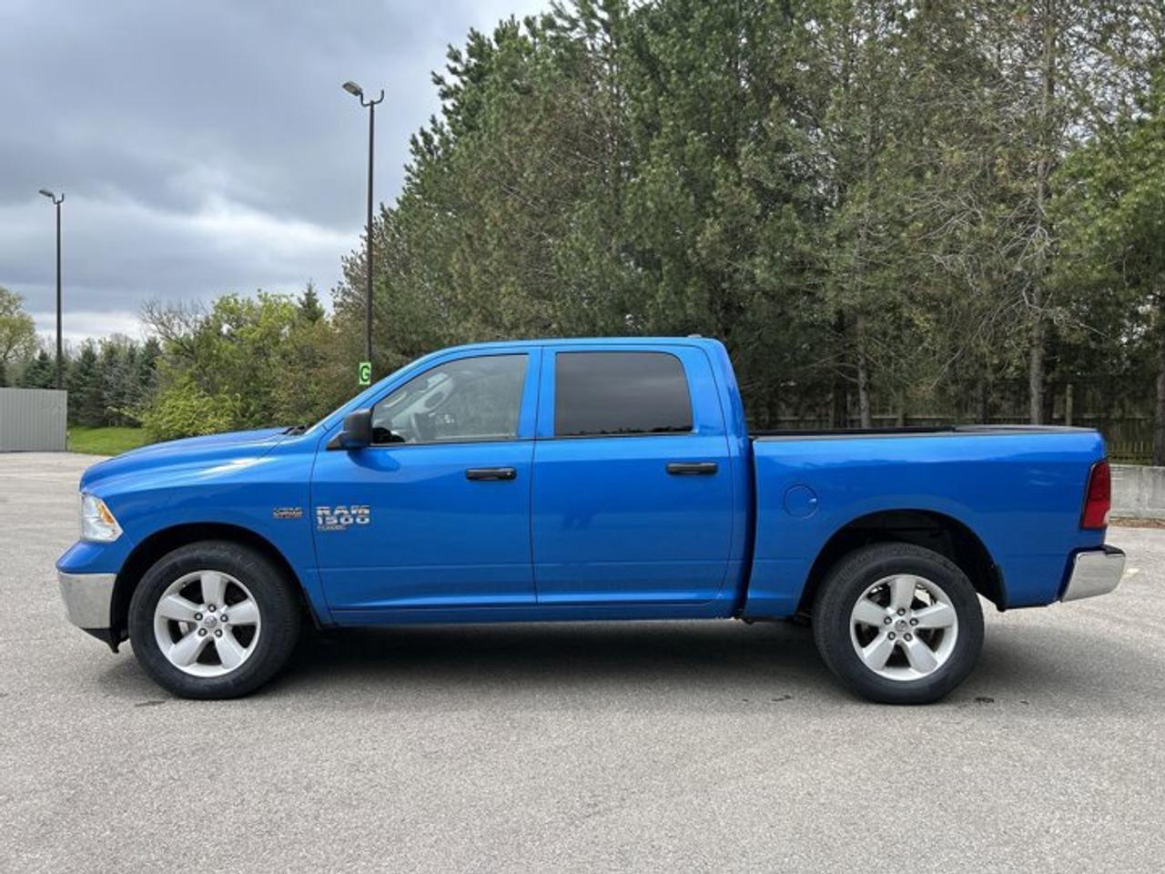 2022 RAM 1500 Classic SLT Crew Cab 5'7 Box 4X4 | No Accidents Photo