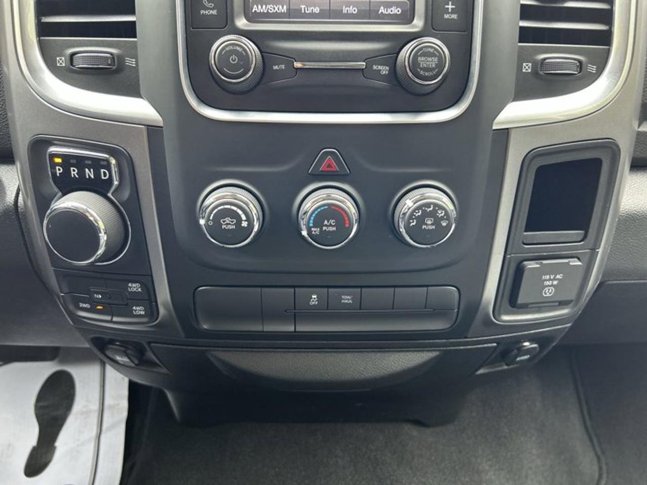 2022 RAM 1500 Classic SLT Crew Cab 5'7 Box 4X4 | No Accidents Photo