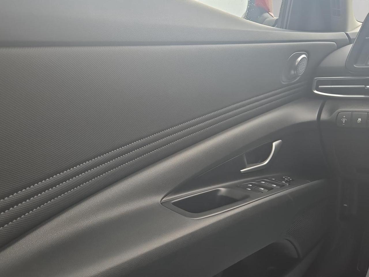 2025 Hyundai Elantra Preferred Photo