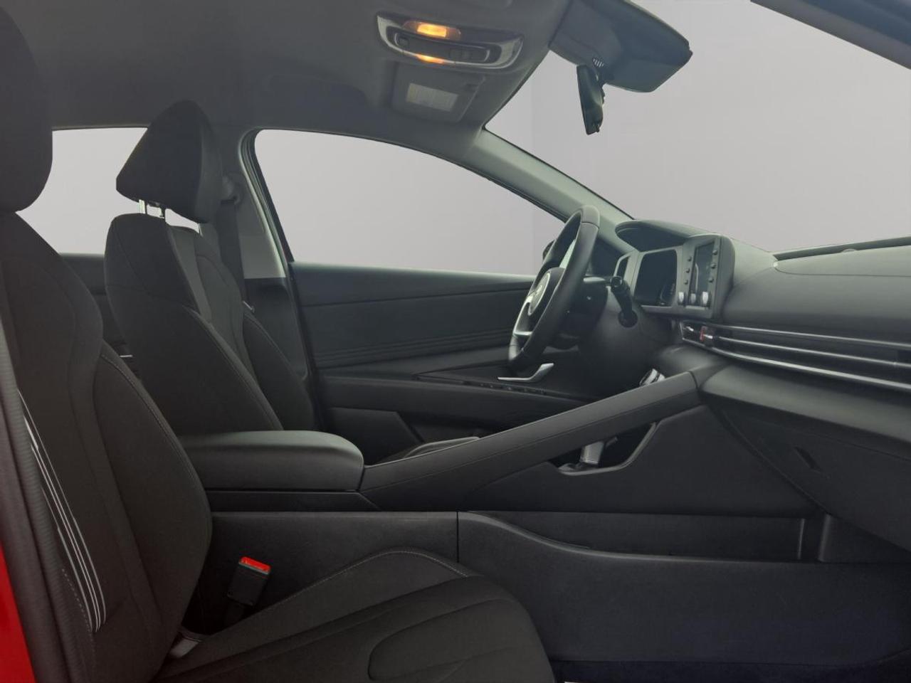 2025 Hyundai Elantra Preferred Photo