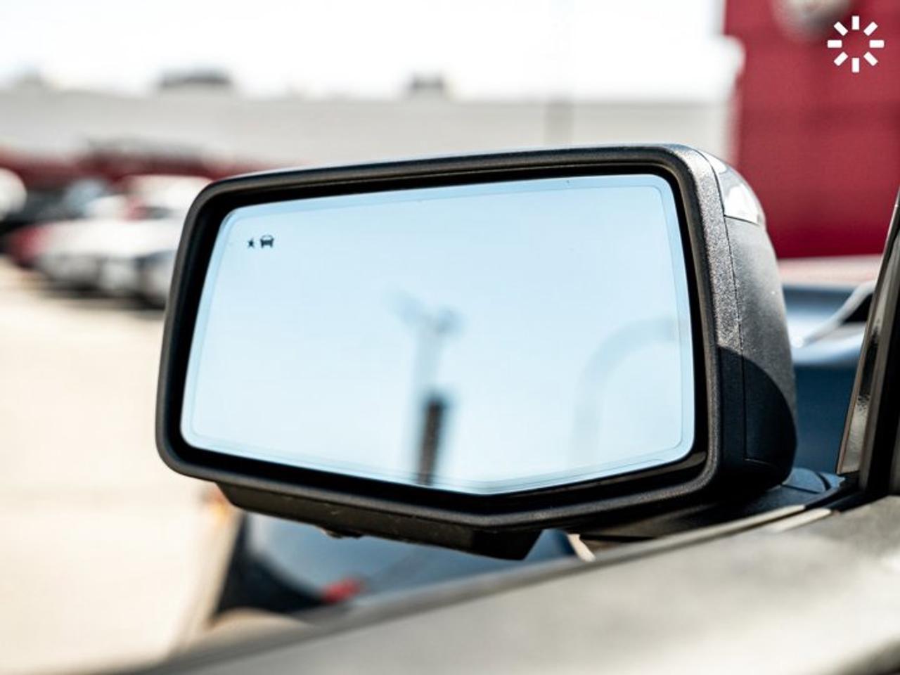 2020 GMC Sierra 1500 Denali 147'' Leather Captain Seats MultiPro Tailgate Bose Audio Photo