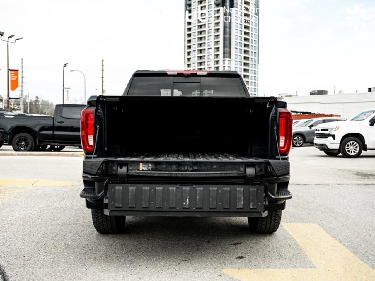 2025 GMC Sierra 1500 AT4 147'' I6 Turbo Diesel Sunroof 13.4'' Screen MultiPro Tailgate Photo