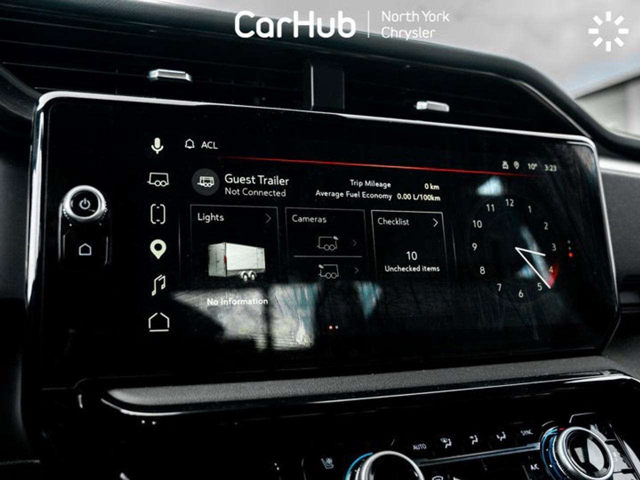 2025 GMC Sierra 1500 AT4 147'' I6 Turbo Diesel Sunroof 13.4'' Screen MultiPro Tailgate Photo