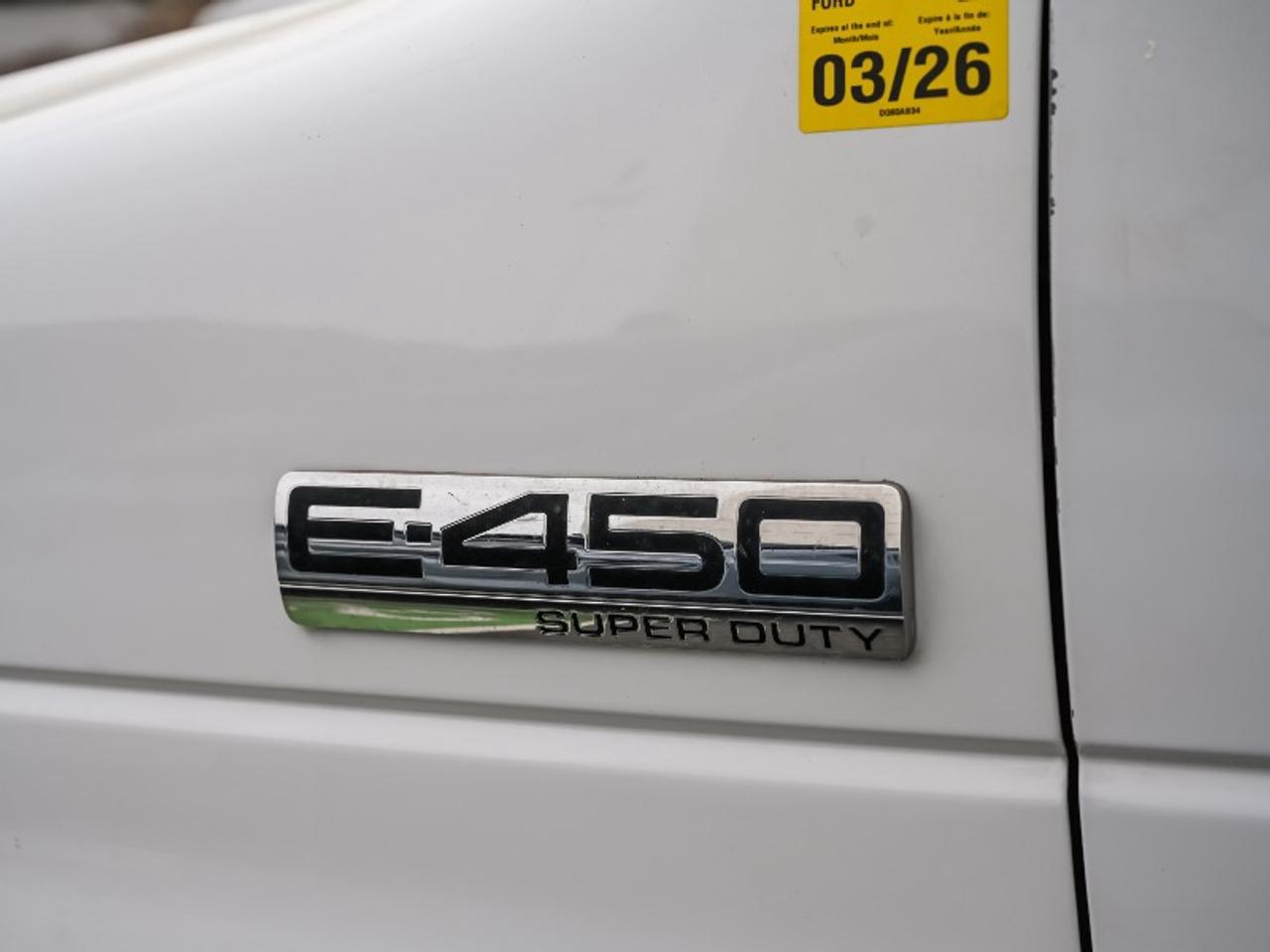 2023 Ford E-Series Cutaway  Photo