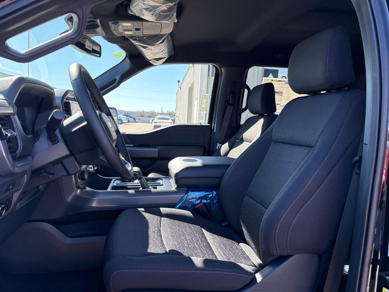 2026 Ford F-150 XLT 4WD SuperCrew 5.5' Box Photo