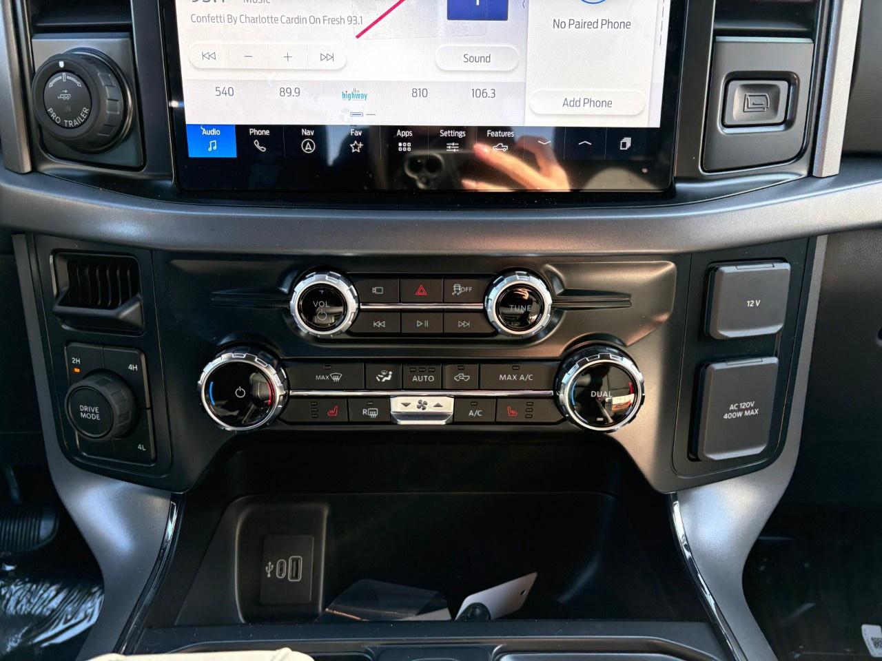 2026 Ford F-150 XLT 4WD SuperCrew 5.5' Box Photo