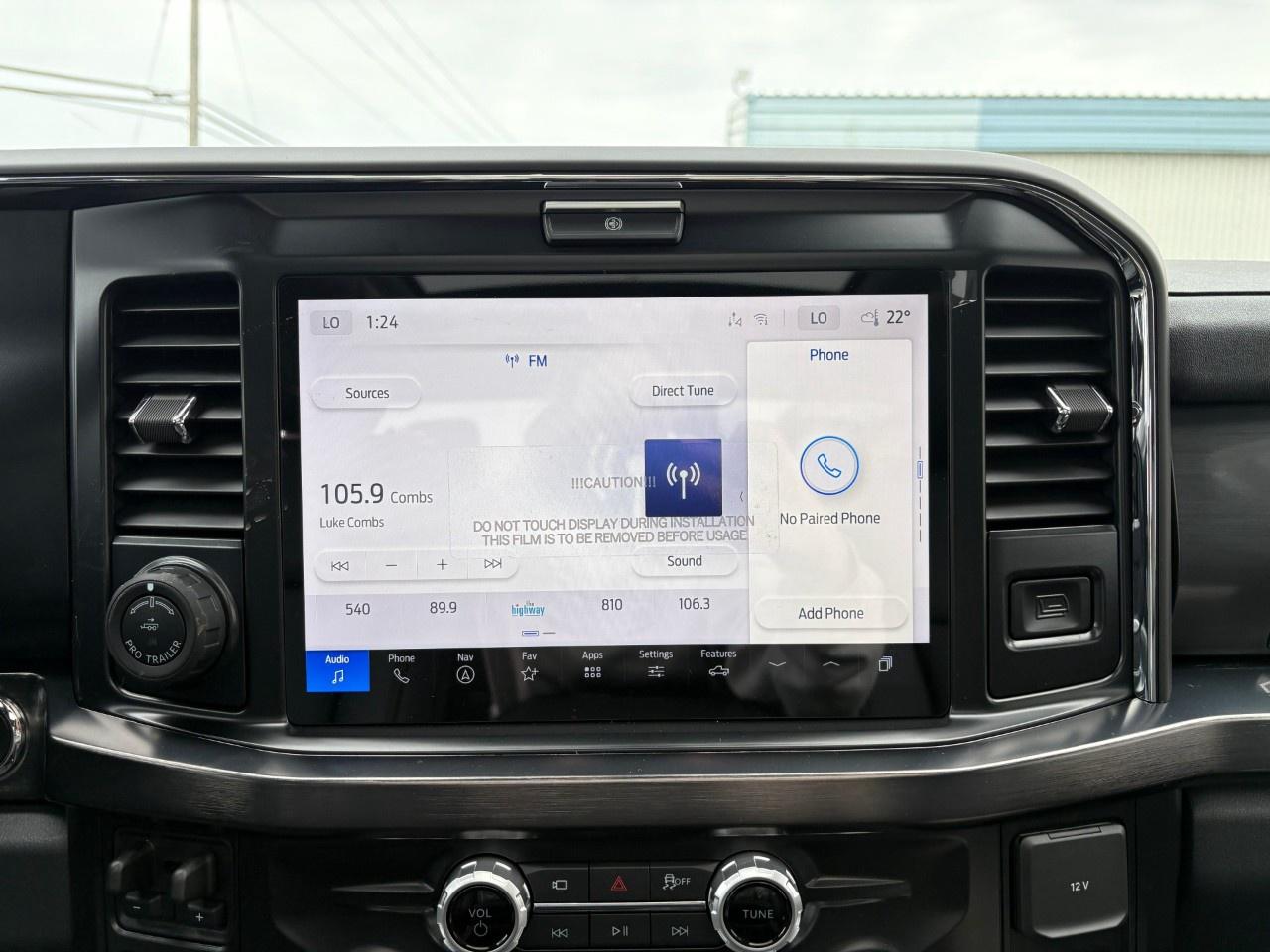 2026 Ford F-350 Super Duty DRW LARIAT 4WD CREW CAB 8' BOX Photo