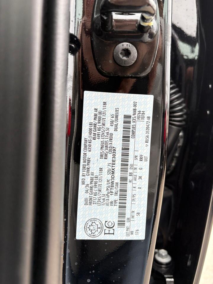 2026 Ford F-350 Super Duty DRW LARIAT 4WD CREW CAB 8' BOX Photo