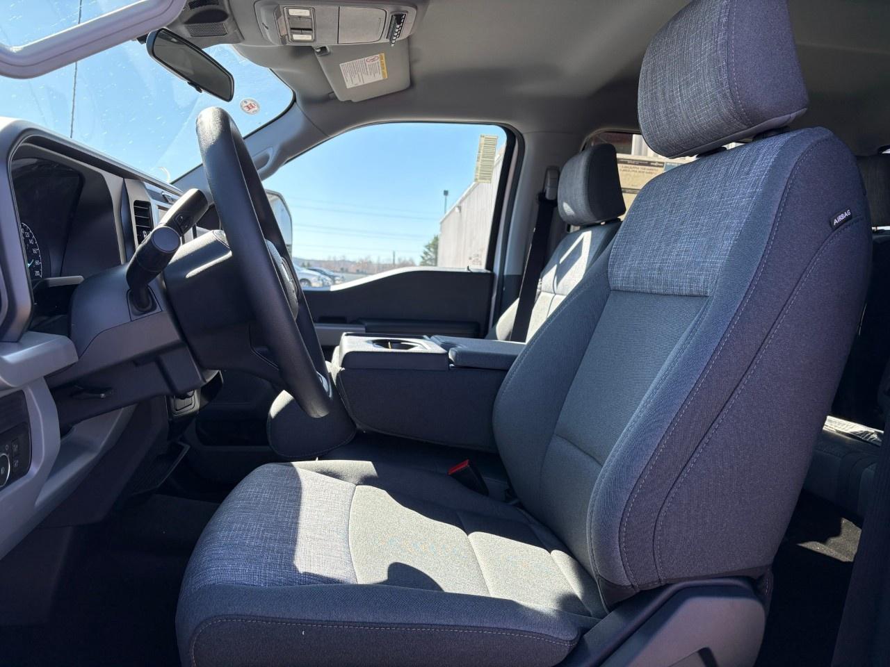 2026 Ford F-350 Super Duty DRW XLT 4WD CREW CAB 8' BOX Photo