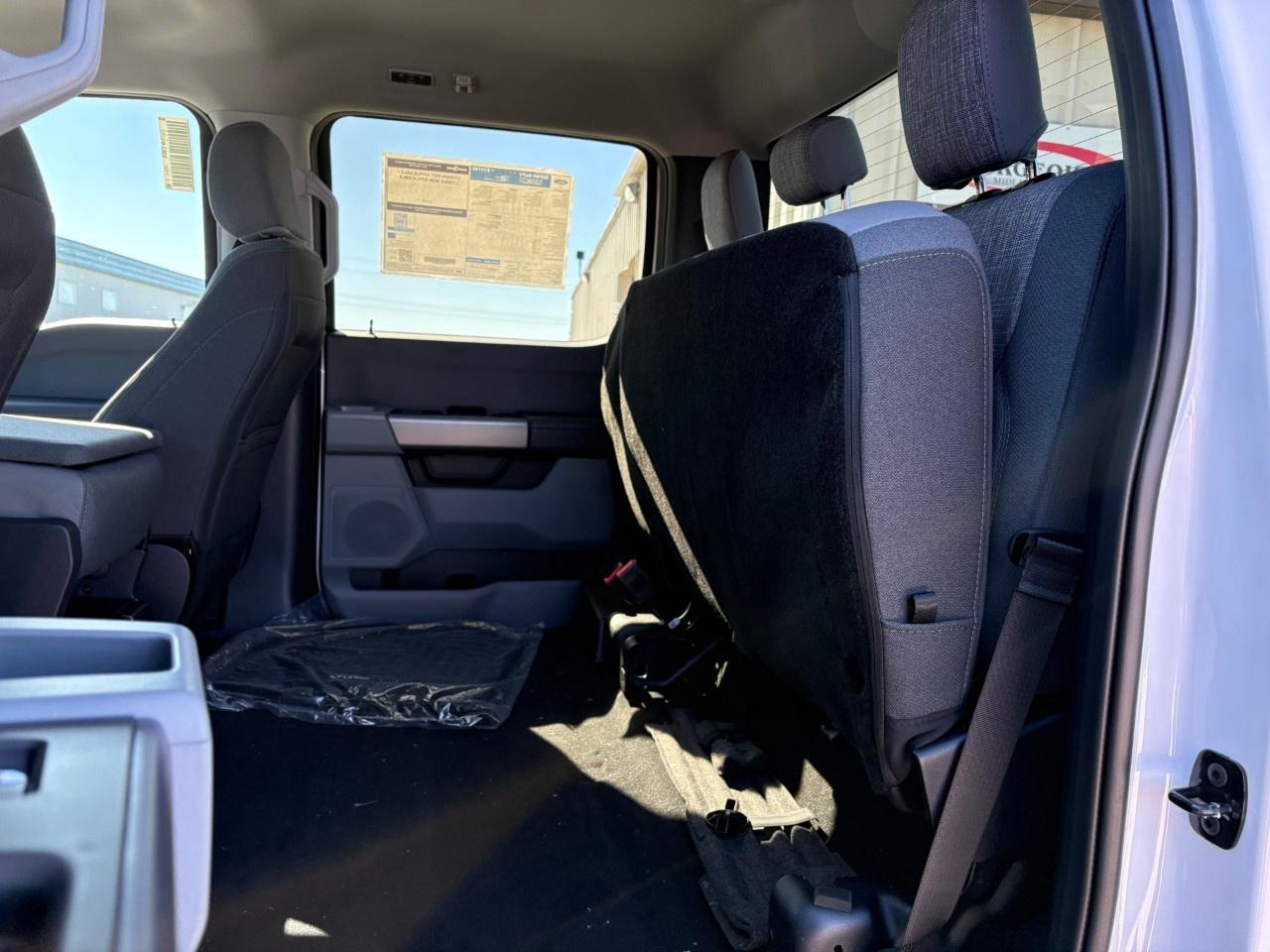 2026 Ford F-350 Super Duty DRW XLT 4WD CREW CAB 8' BOX Photo