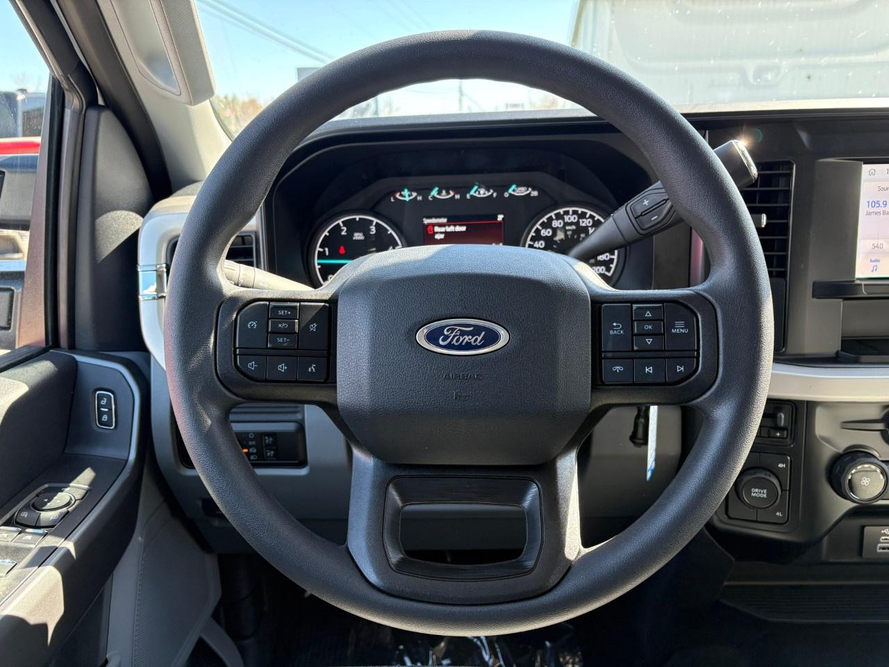 2026 Ford F-350 Super Duty DRW XLT 4WD CREW CAB 8' BOX Photo