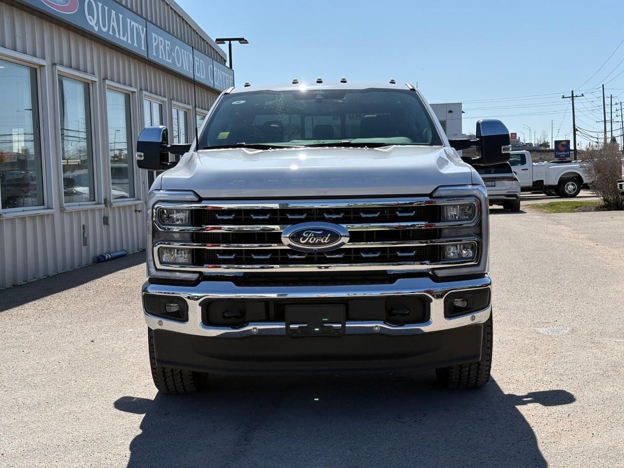 2026 Ford F-250 Super Duty SRW LARIAT 4WD CREW CAB 6.75' BOX Photo2