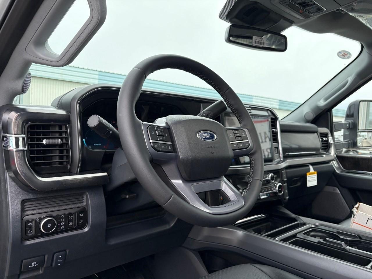 2026 Ford F-250 Super Duty SRW LARIAT 4WD CREW CAB 6.75' BOX Photo