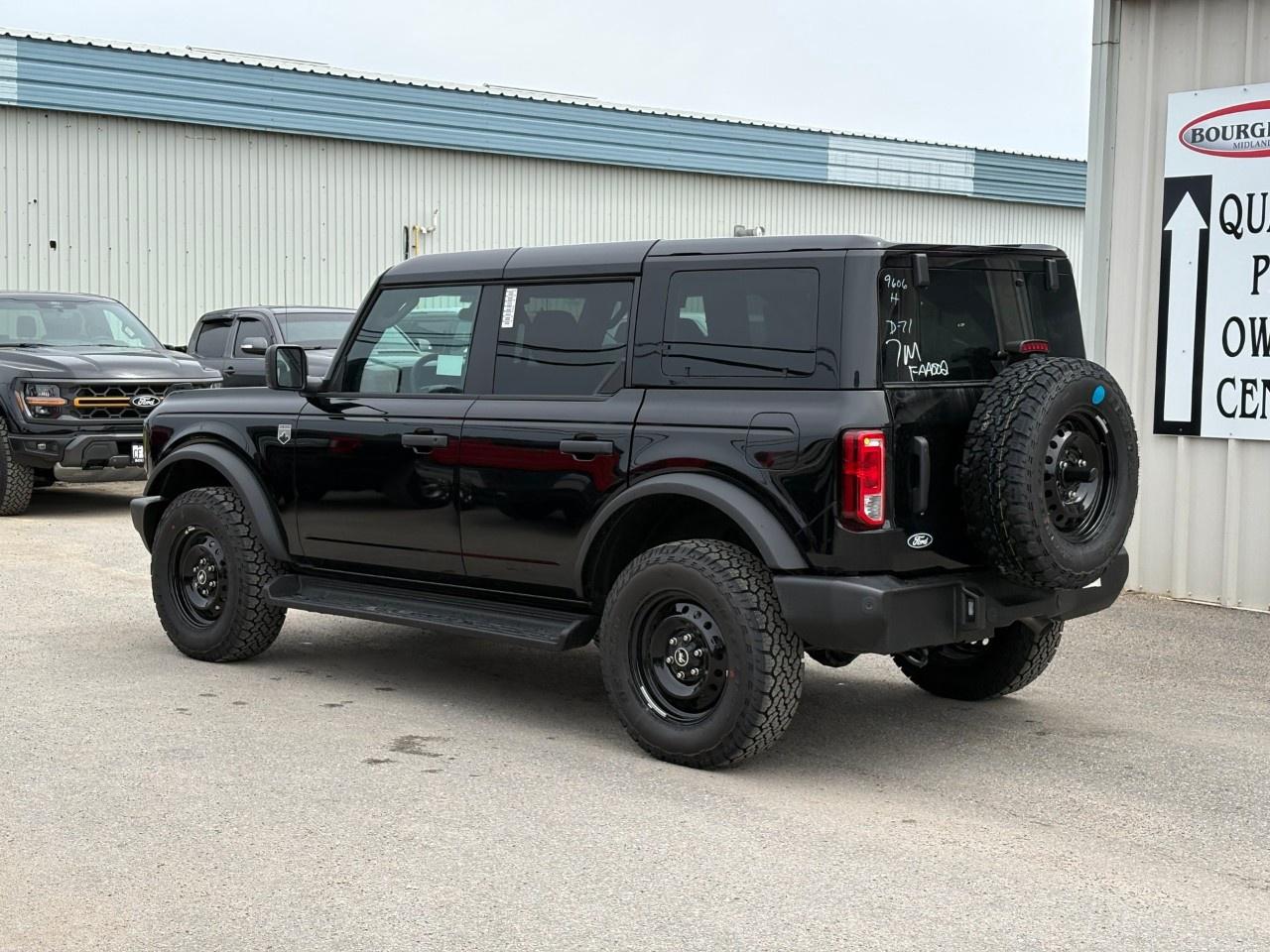 2026 Ford Bronco Big Bend 4 Door 4x4 Photo