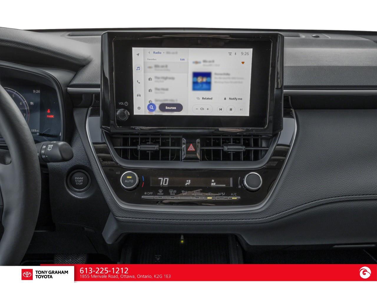 2026 Toyota Corolla Cross LE Photo