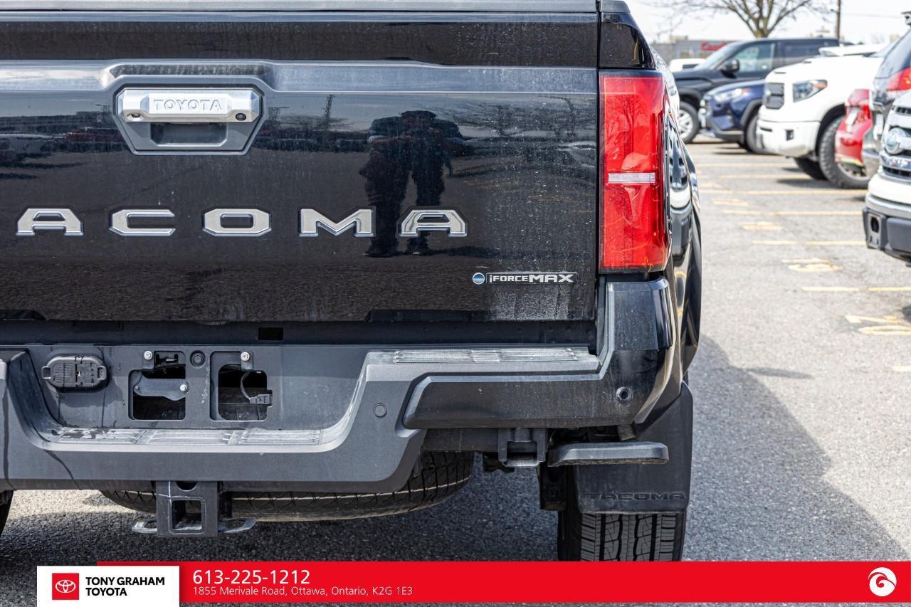 2025 Toyota TACOMA HYBRID LIMITED PACKAGE Photo