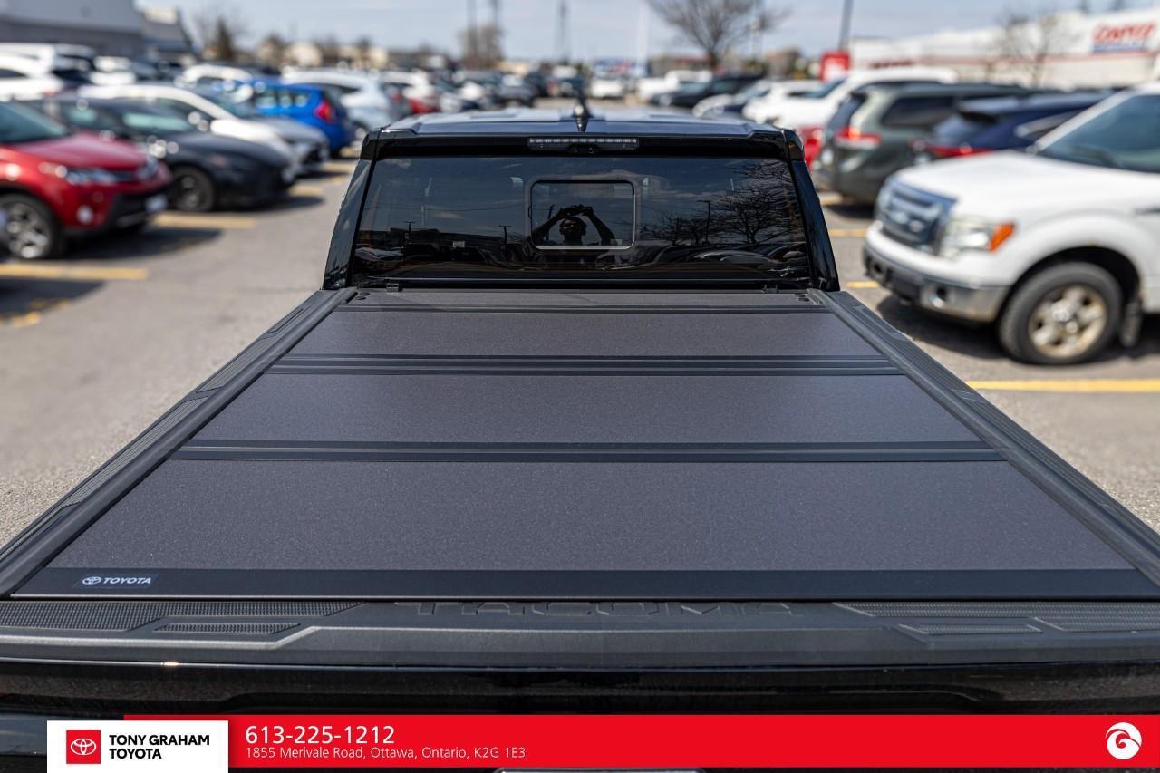 2025 Toyota TACOMA HYBRID LIMITED PACKAGE Photo