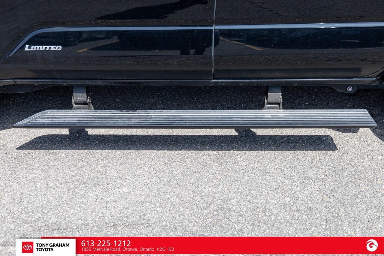 2025 Toyota TACOMA HYBRID LIMITED PACKAGE Photo