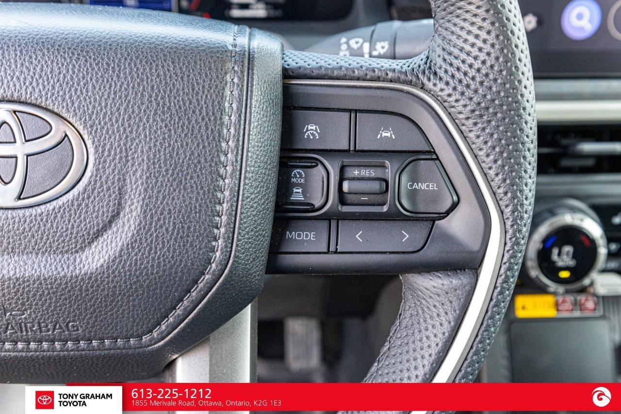 2025 Toyota TACOMA HYBRID LIMITED PACKAGE Photo