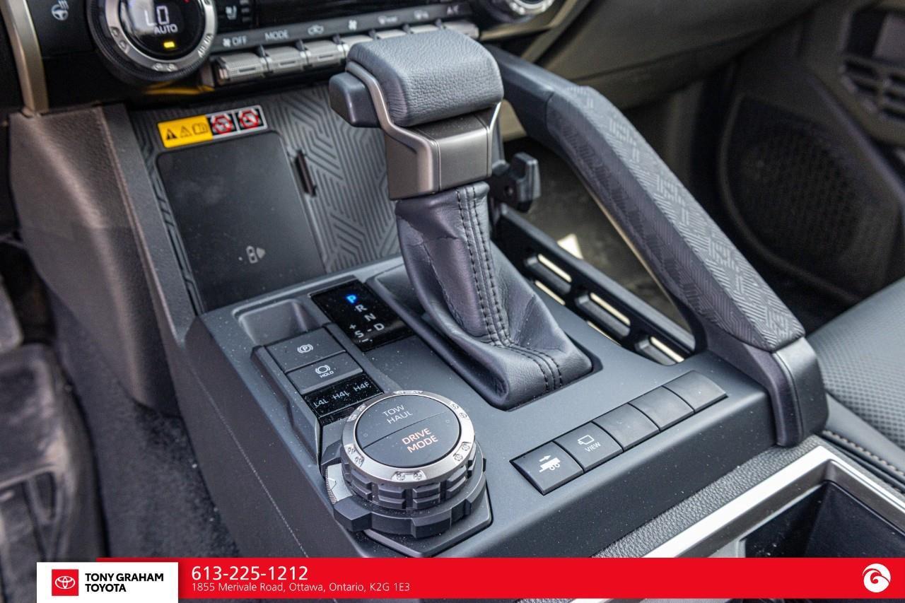 2025 Toyota TACOMA HYBRID LIMITED PACKAGE Photo