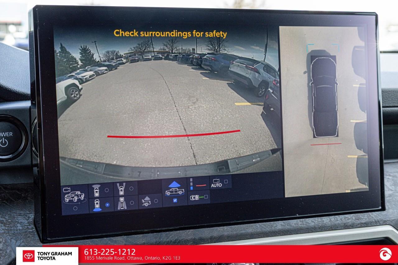 2025 Toyota TACOMA HYBRID LIMITED PACKAGE Photo