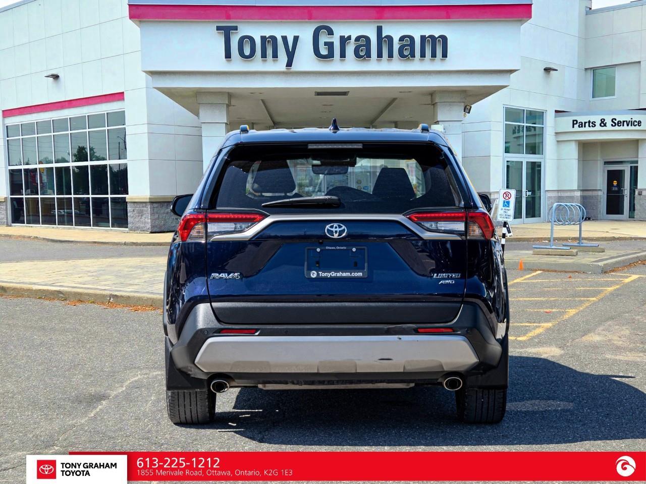 2022 Toyota RAV4 LIMITED  Photo