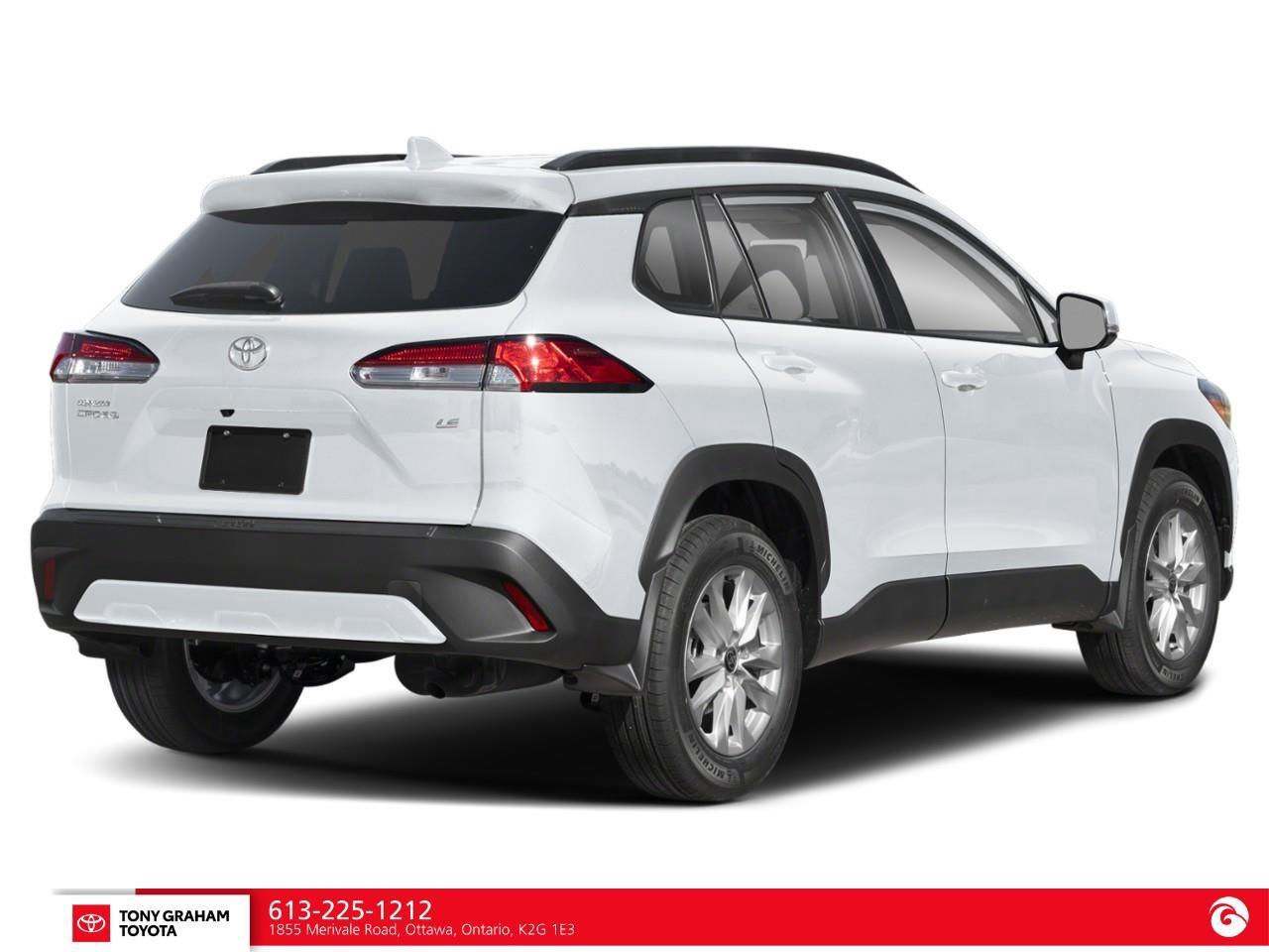 2024 Toyota Corolla Cross LE Photo