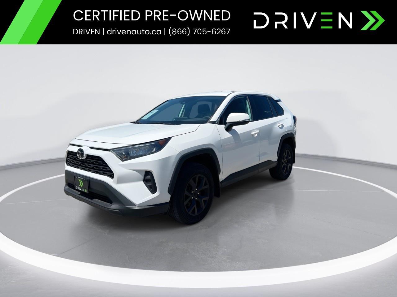 2022 Toyota RAV4 LE AWD Photo