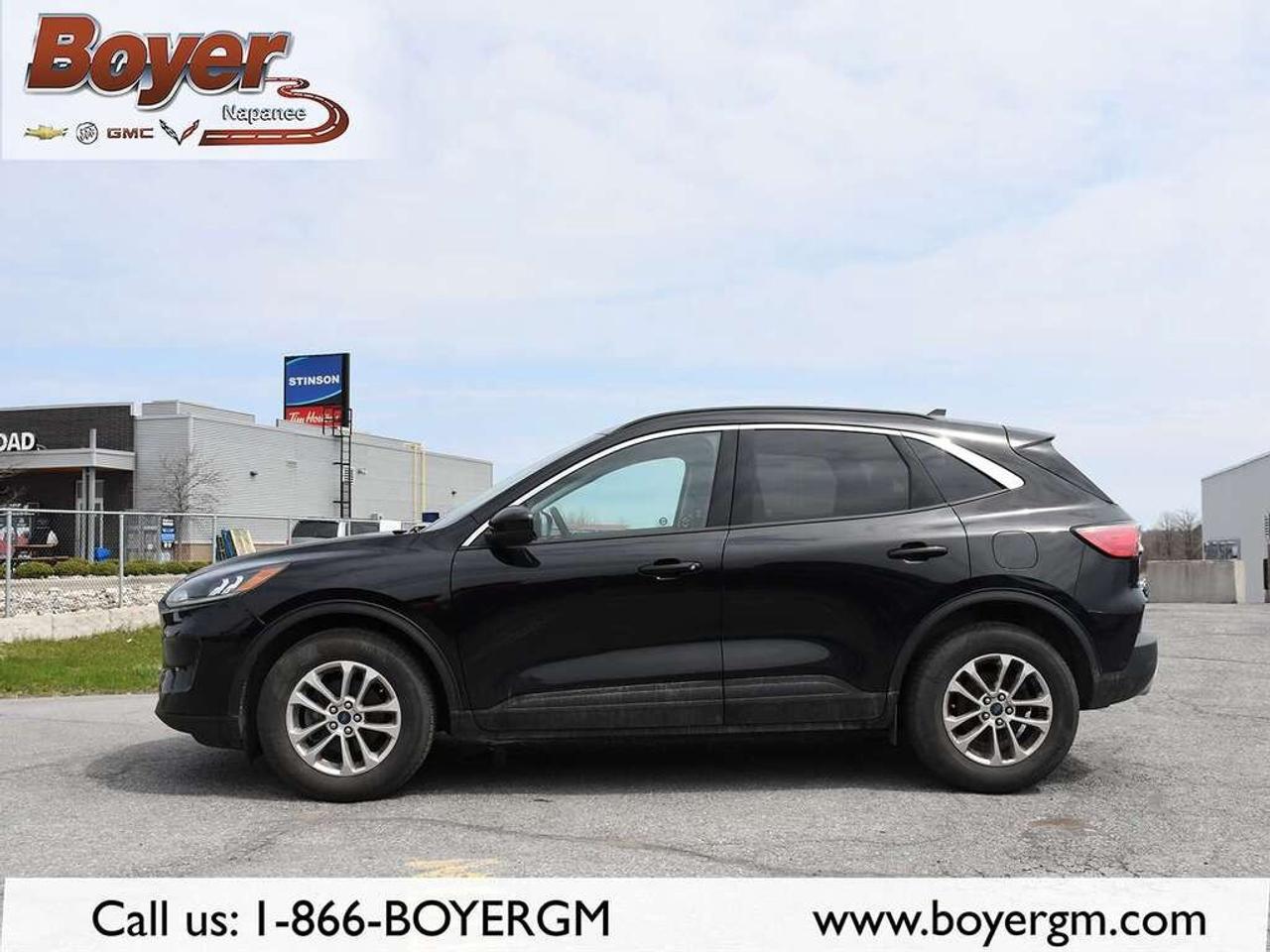 2021 Ford Escape SE AWD Photo4