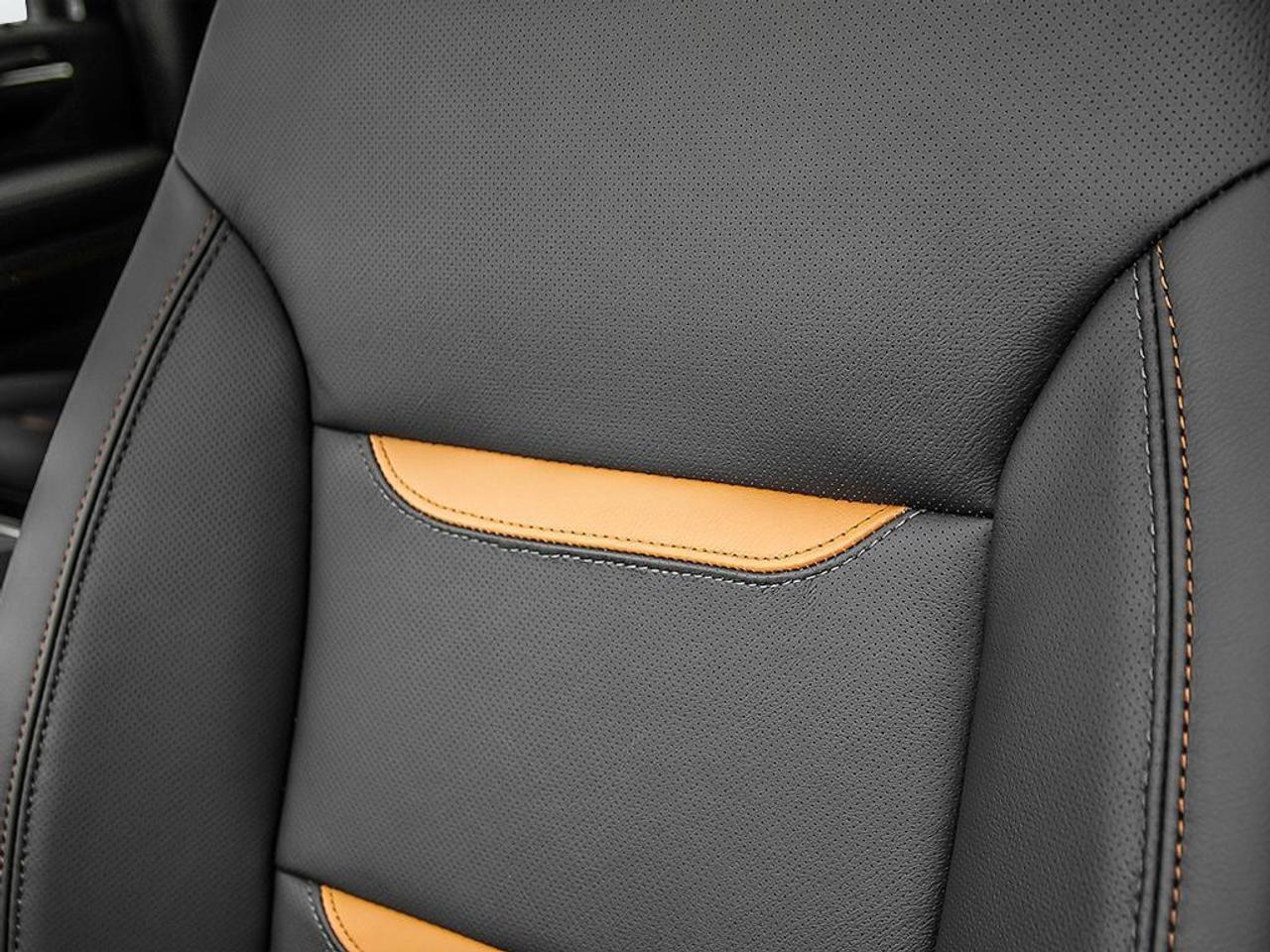 2026 GMC Sierra 2500 HD Crew Cab Standard Box 4-Wheel Drive AT4 Photo