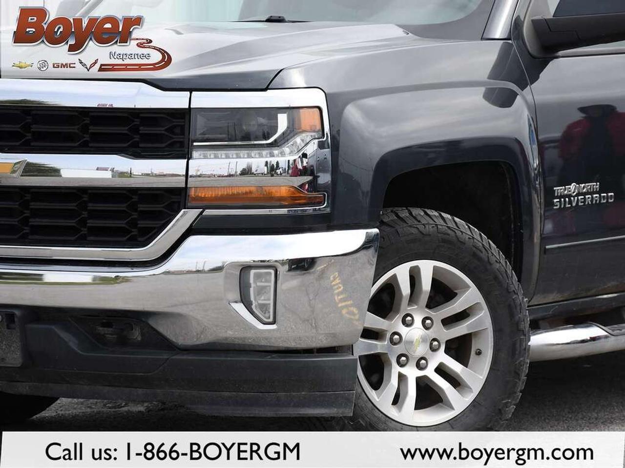 2018 Chevrolet Silverado 1500 Crew Cab Short Box 4-Wheel Drive LT w/1LT Photo