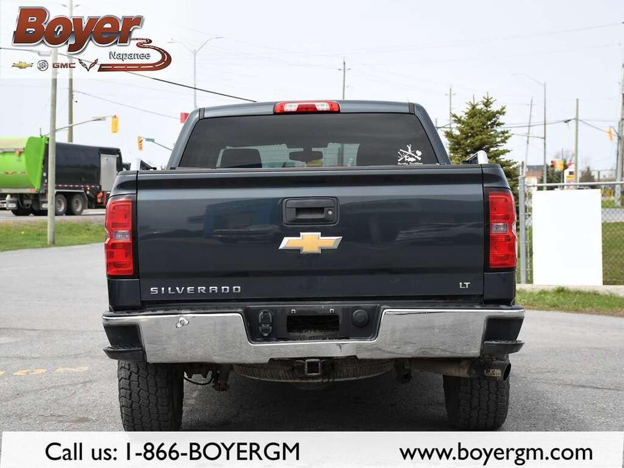 2018 Chevrolet Silverado 1500 Crew Cab Short Box 4-Wheel Drive LT w/1LT Photo