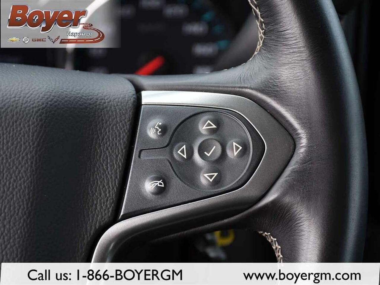 2018 Chevrolet Silverado 1500 Crew Cab Short Box 4-Wheel Drive LT w/1LT Photo