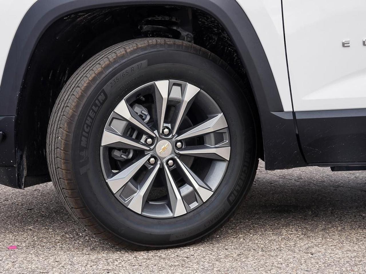 2026 Chevrolet Equinox AWD LT Photo