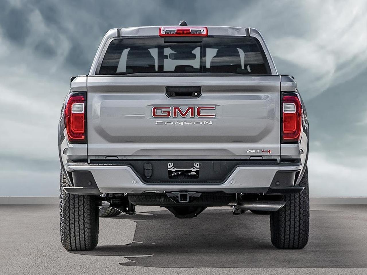 2026 GMC Canyon Crew Cab Short Box 4-Wheel Drive AT4 Photo4