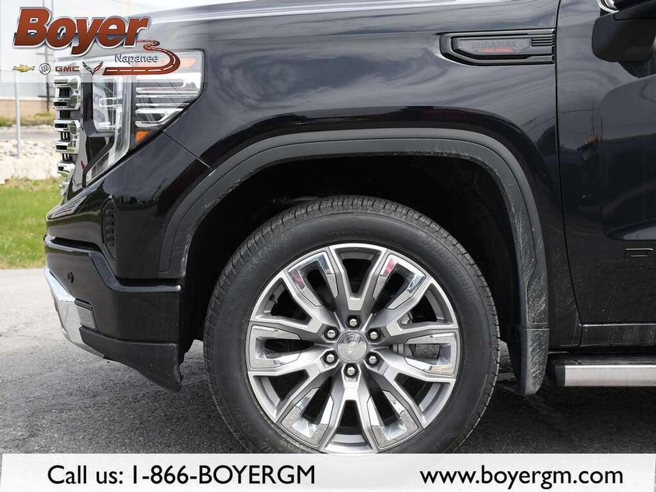 2026 GMC Sierra 1500 Crew Cab Short Box 4-Wheel Drive Denali Photo3