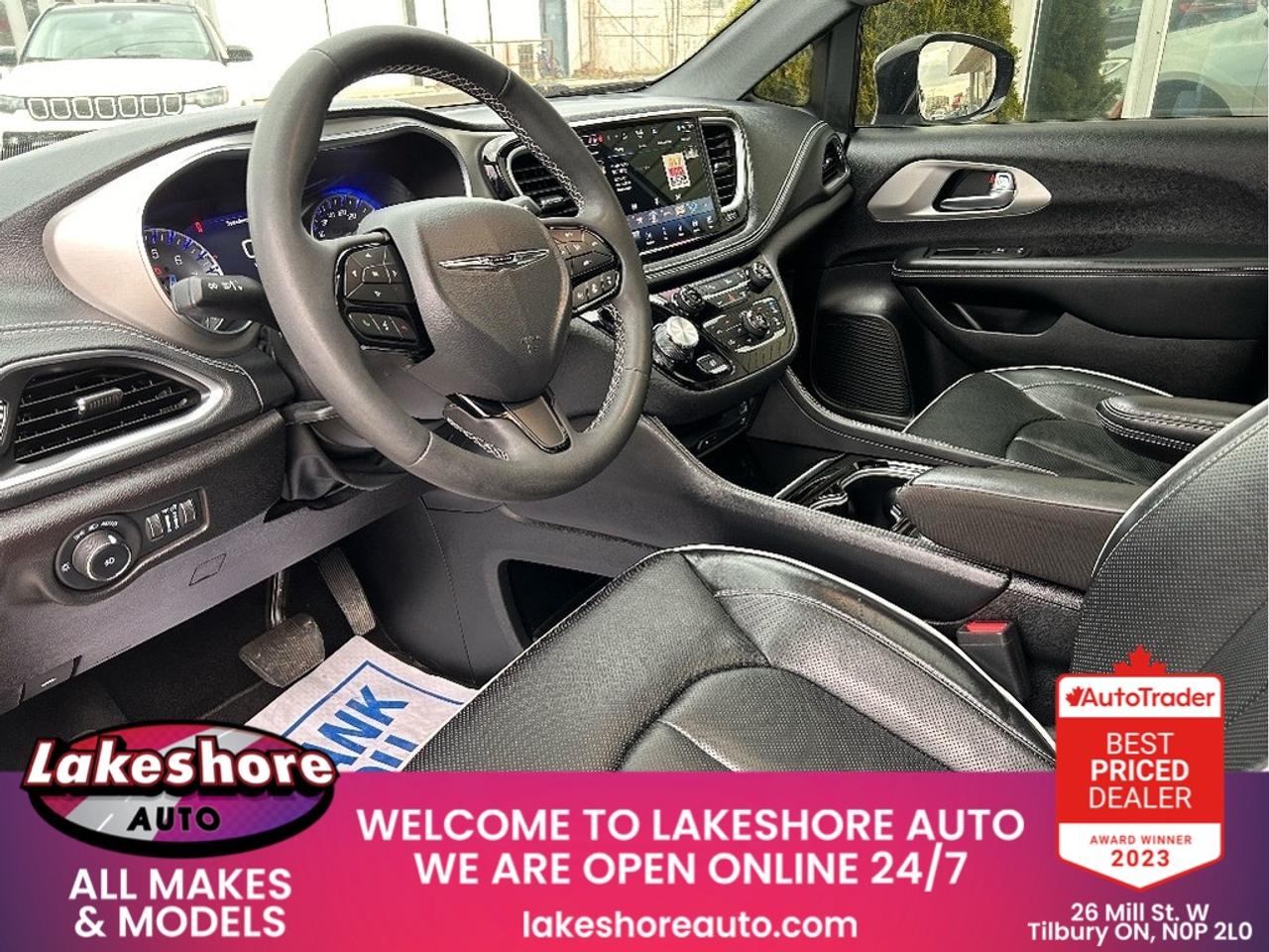 2023 Chrysler Pacifica Limited Photo