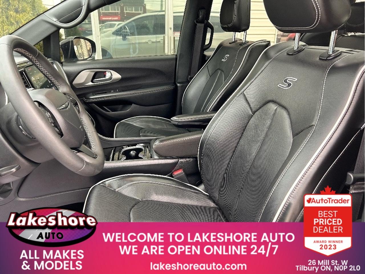 2023 Chrysler Pacifica Limited Photo