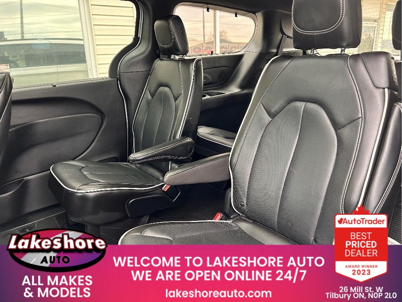 2023 Chrysler Pacifica Limited Photo