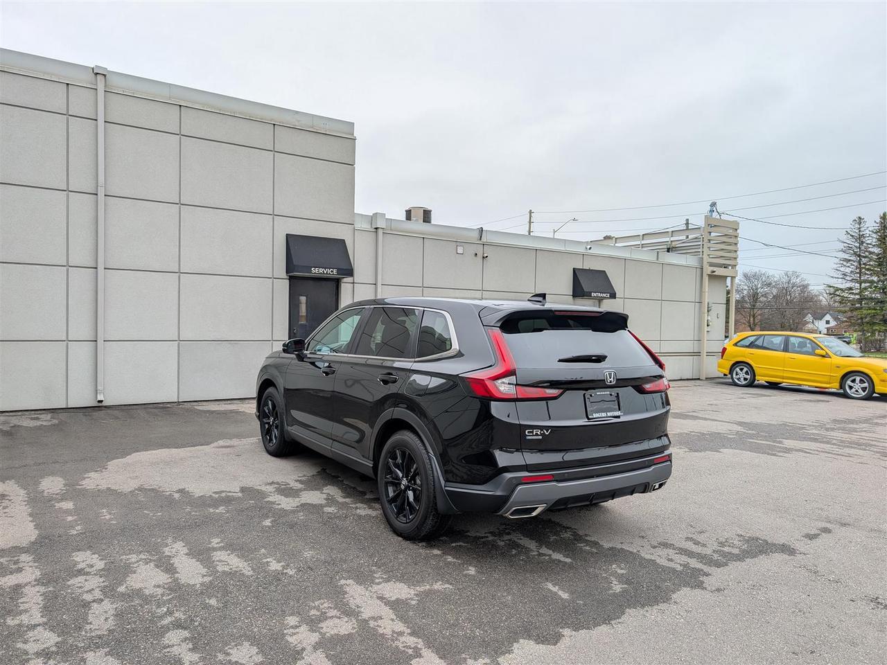 2025 Honda CR-V Hybrid EX-L AWD - SUNROOF - LEATHER - TECH FEATS Photo