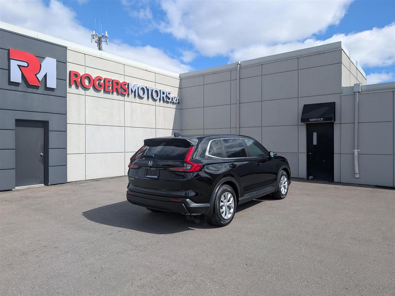 2025 Honda CR-V LX - REV CAM - HTD SEATS - TECH FEATS Photo