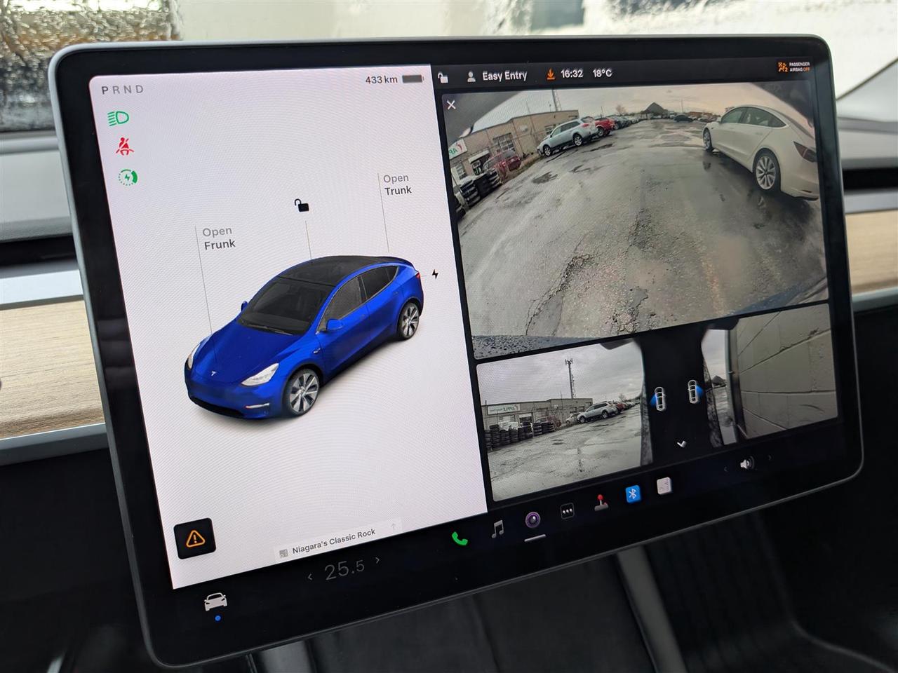 2021 Tesla Model Y LONG RANGE AWD - DUAL MOTOR Photo