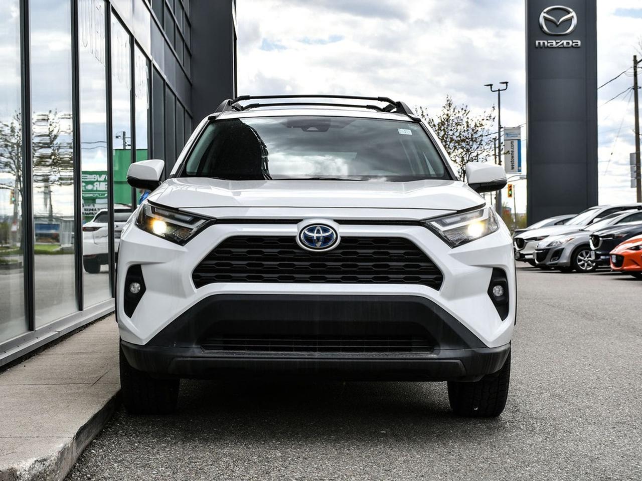 2023 Toyota RAV4 Hybrid XLE AWD Photo
