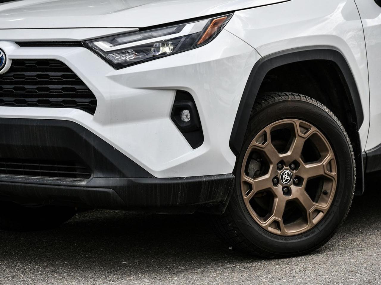 2023 Toyota RAV4 Hybrid XLE AWD Photo