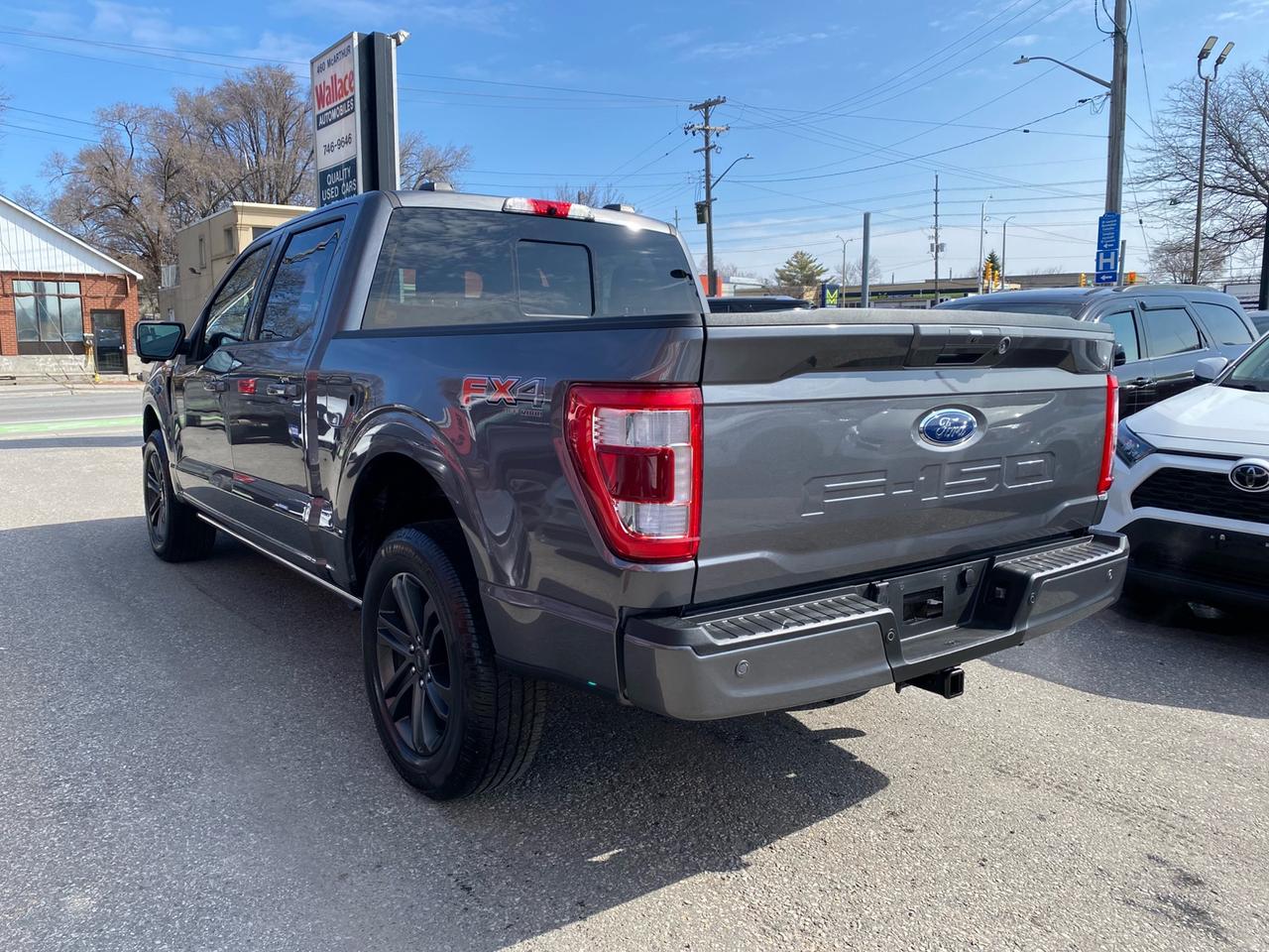 2022 Ford F-150 Lariat | FX4 | SuperCrew | 5.0 V8 | Panoramic Sunroof  ***SOLD*** Photo