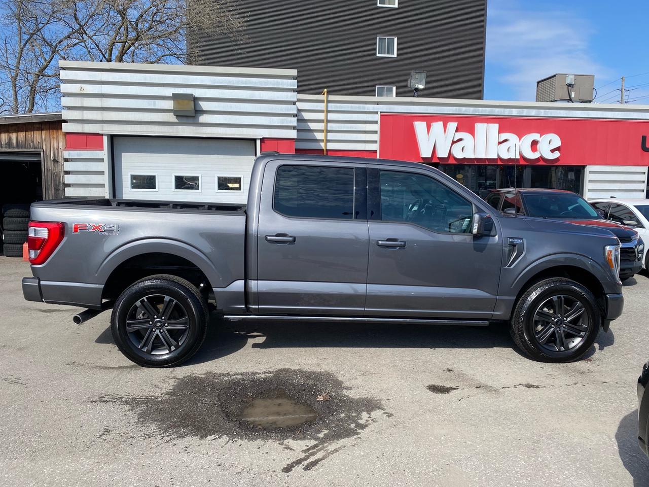 2022 Ford F-150 Lariat | FX4 | SuperCrew | 5.0 V8 | Panoramic Sunroof  ***SOLD*** Photo