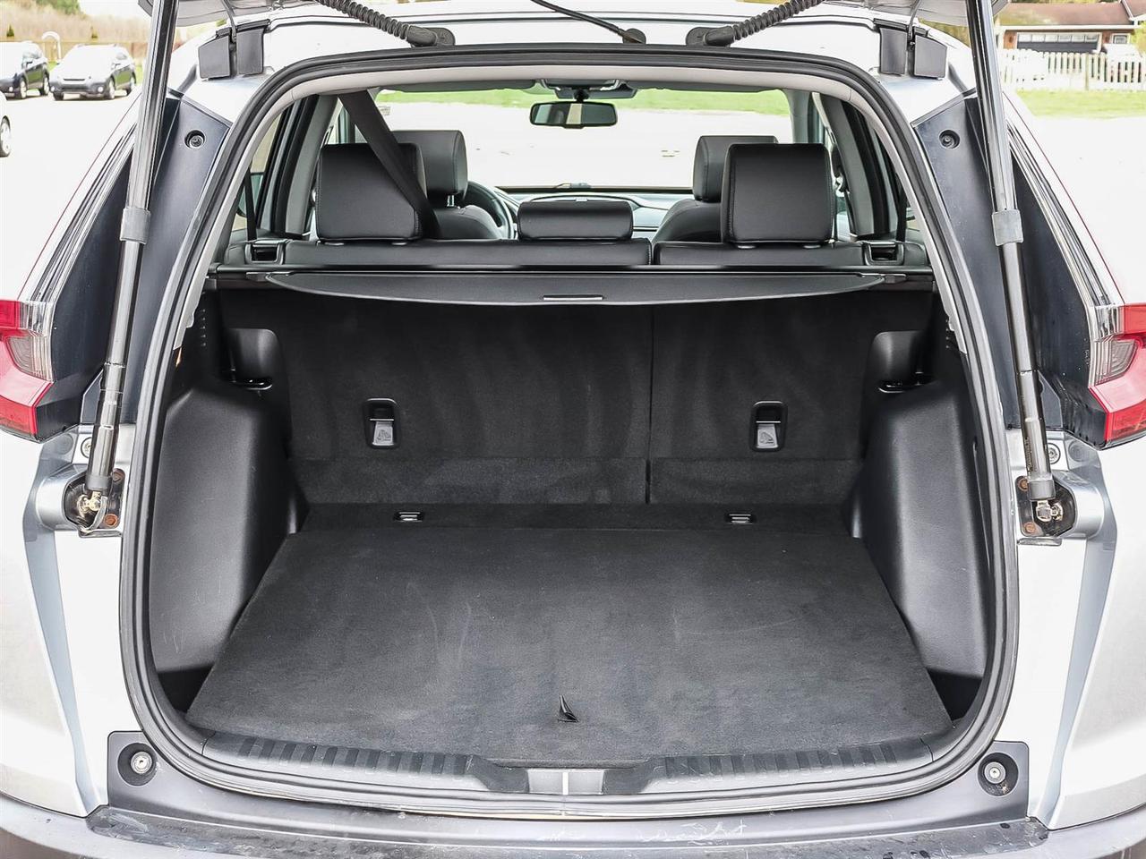 2022 Honda CR-V Touring Photo