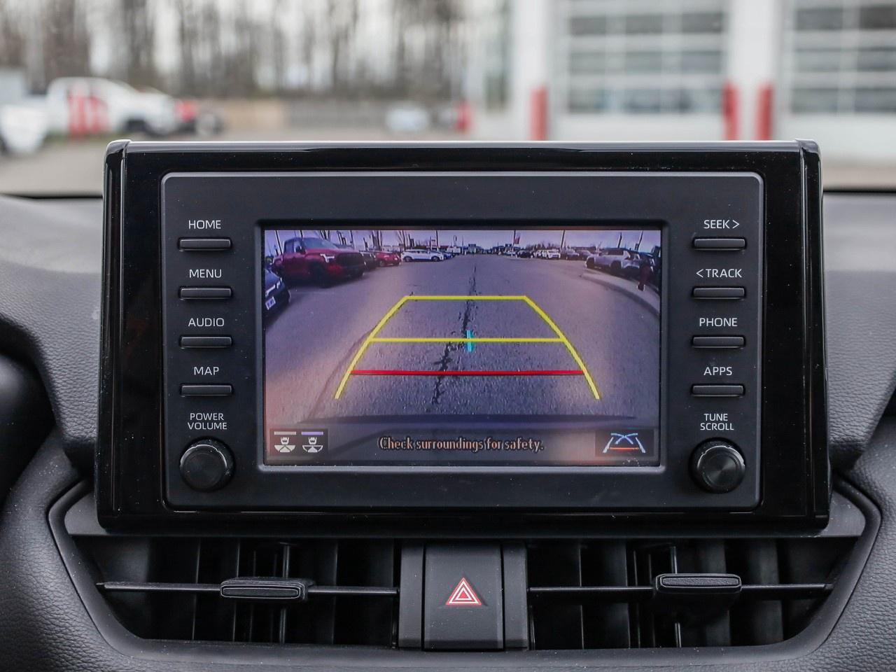 2022 Toyota RAV4 LE Photo